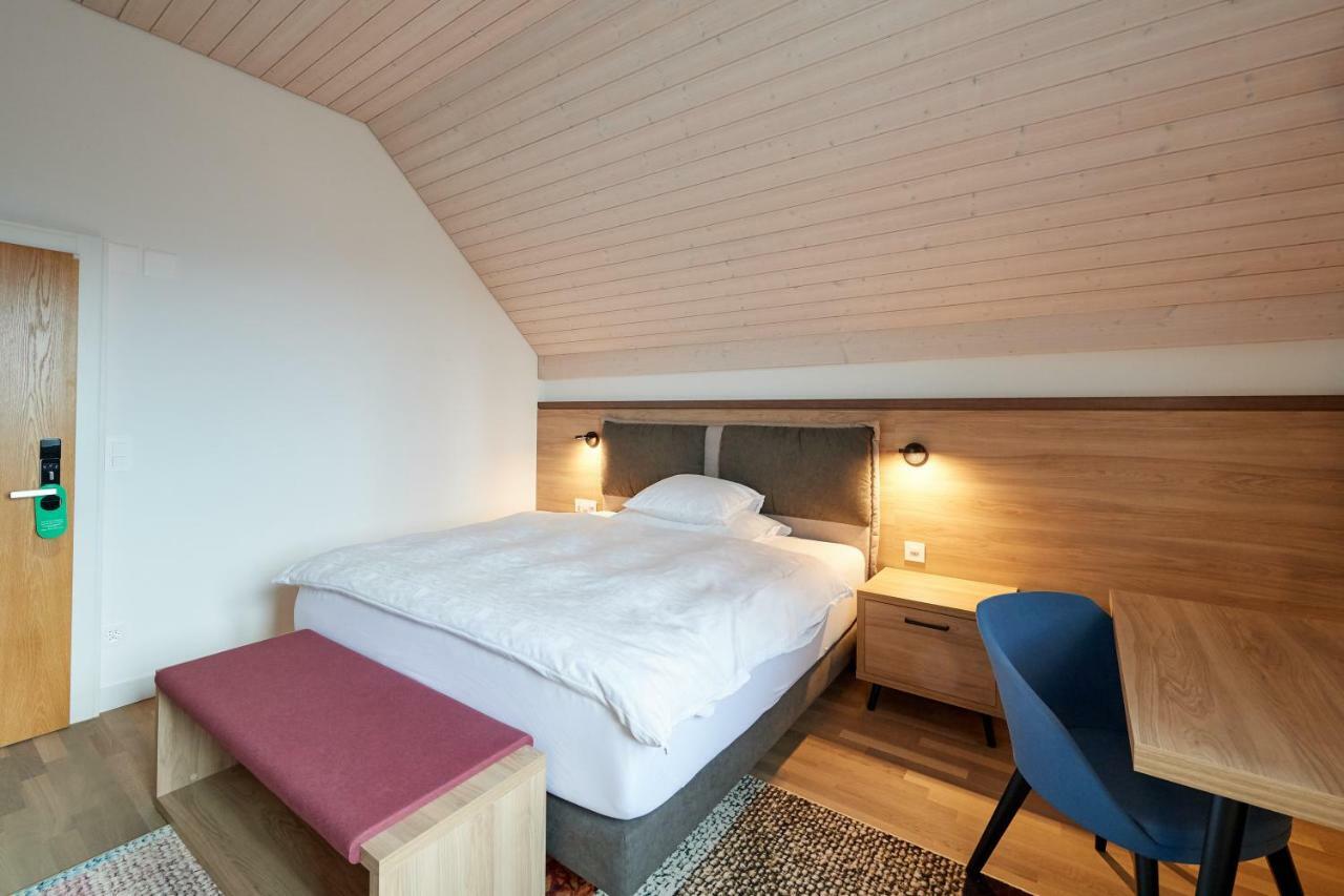 Hotel Restaurant Zum Goldenen Kopf Bülach Eksteriør billede